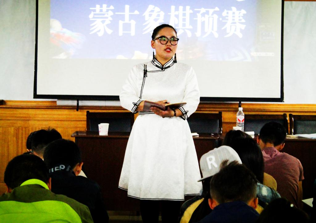 工作总结会议现场 动科院记者 梁腾摄